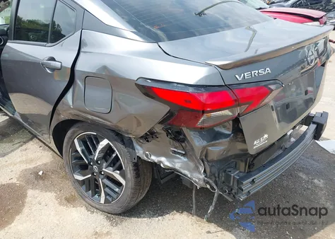 2025 Nissan Versa 1.6 Sr z USA, uszkodzony, nr VIN 3N1CN8FV6SL823668